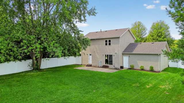$360,000 | 606 Briarwood Court, Elwood, IL 60421
