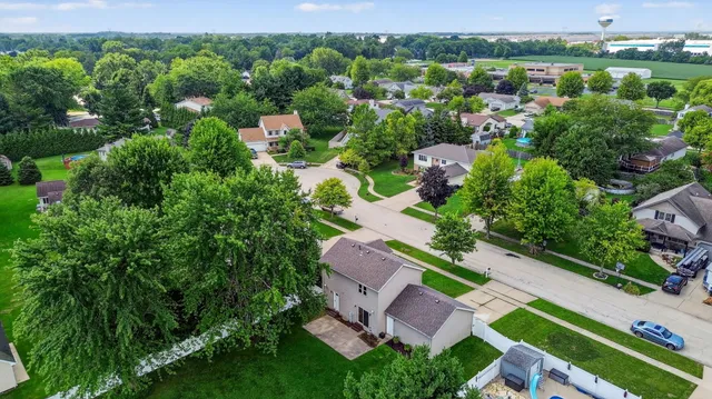 $360,000 | 606 Briarwood Court, Elwood, IL 60421