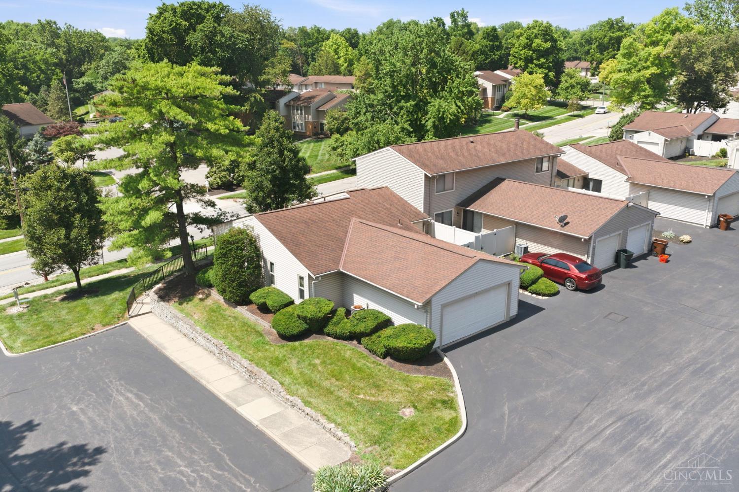 2 Boxwood Court Springdale, OH 45246 - Photo 46 of 53
