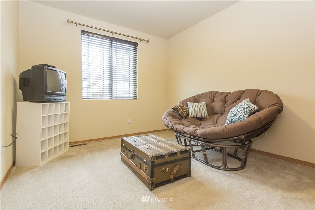 1321 174th Street Southeast Bothell, WA 98012 - Photo 12 of 18 Gallery Image 12