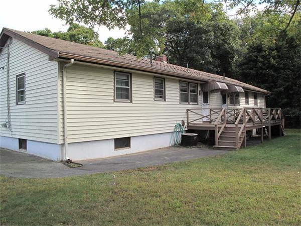 13 Jeanne Road Randolph, MA 02368 - Photo 4 of 4 Gallery Image 4