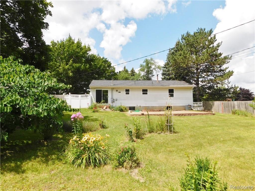 509 Prospect Street Howell, MI 48843 - Photo 14 of 14 509 Prospect 4.JPG