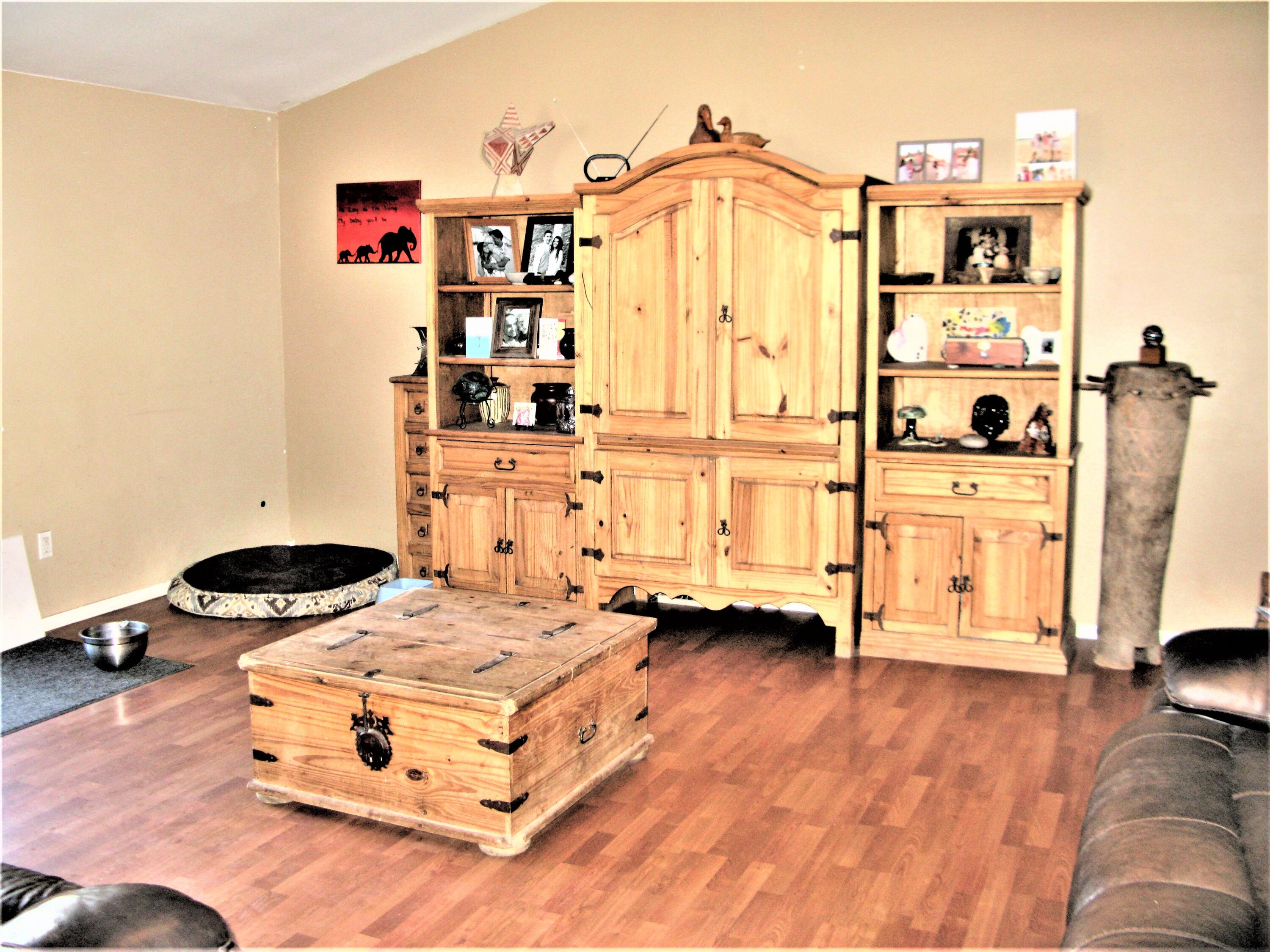 2422 Southwest 33rd Street Redmond, OR 97756 - Photo 18 of 19 IMG_3610