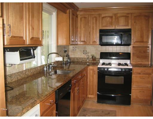 11 Carriage Lane Canton, MA 02021 - Photo 8 of 14