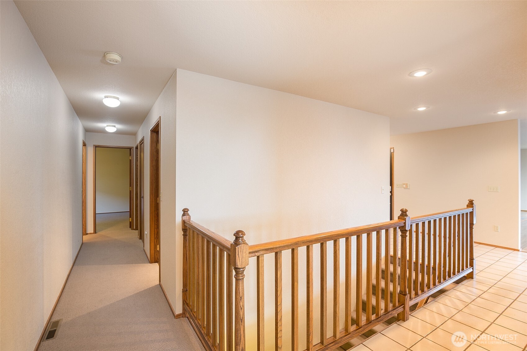 527 South Liberty Street Port Angeles, WA 98362 - Photo 12 of 40 a view of a hallway