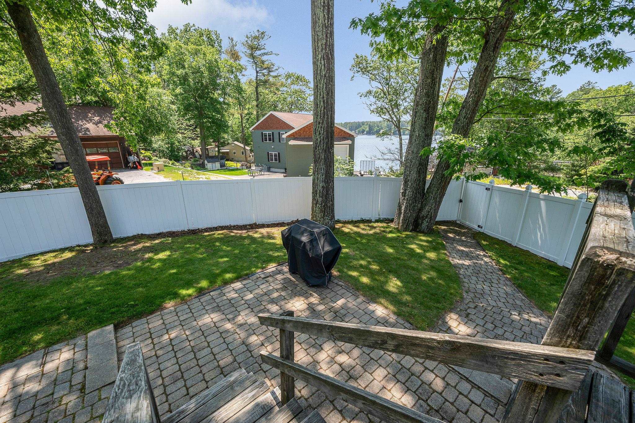 91 Honor Roll Road Pelham, NH 03076 - Photo 19 of 39