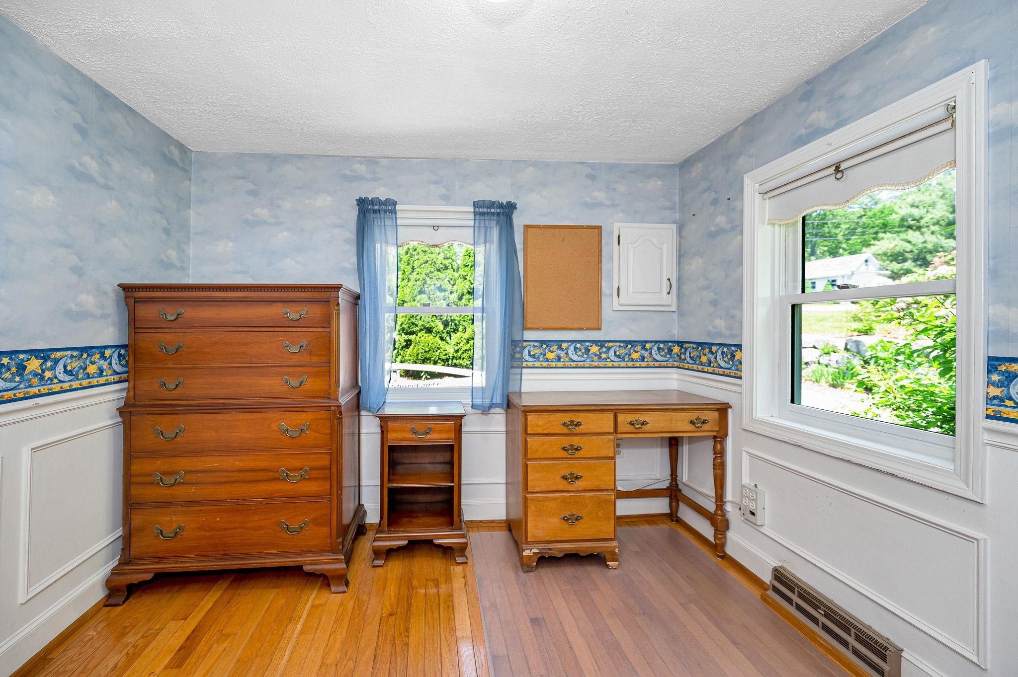 91 Honor Roll Road Pelham, NH 03076 - Photo 25 of 39