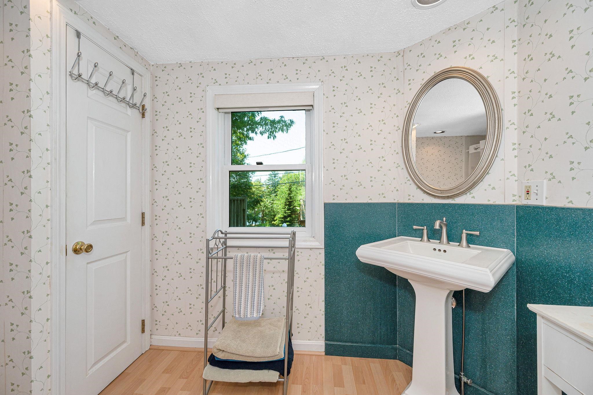 91 Honor Roll Road Pelham, NH 03076 - Photo 26 of 39