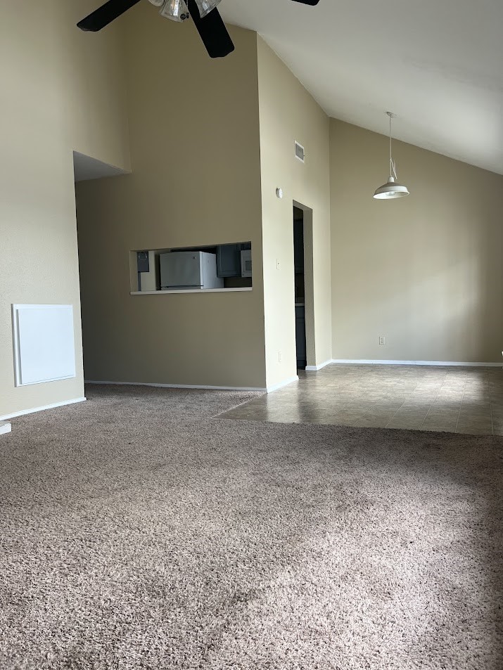 2811 Rio Grande Street, Unit 303 Austin, TX 78705 - Photo 2 of 11 a view of room