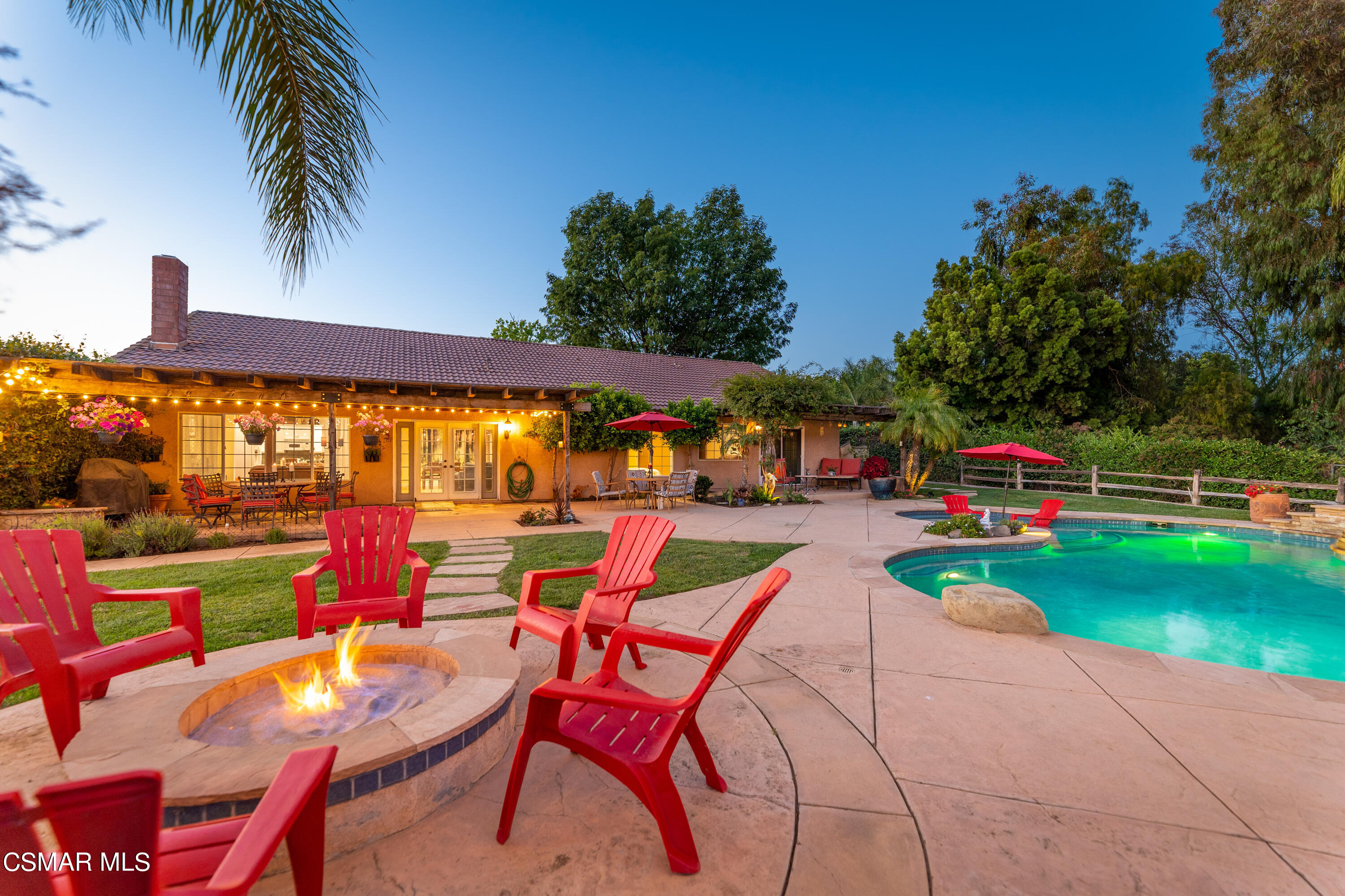 1704 Rambling Road Simi Valley, CA 93065 - Photo 21 of 40 an outdoor space with furniture and garden