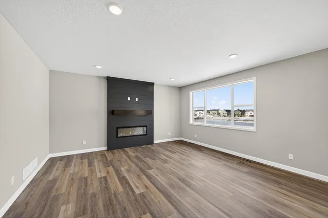 $659,900 | 11764 5th Street Northeast, Hanover, MN 55341