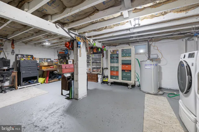 $275,000 | 5604 Fleetwing Drive, Levittown, PA 19057