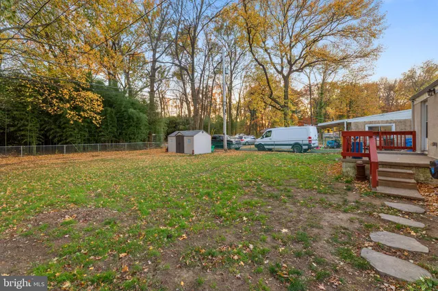 $275,000 | 5604 Fleetwing Drive, Levittown, PA 19057