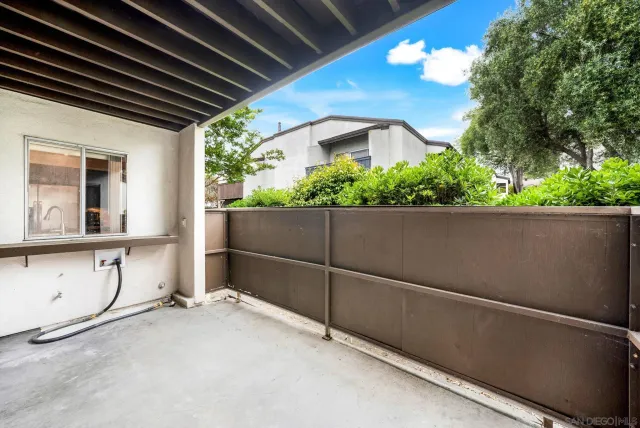 $405,000 | 8023 Caminito De Pizza, Unit E, San Diego, CA 92108