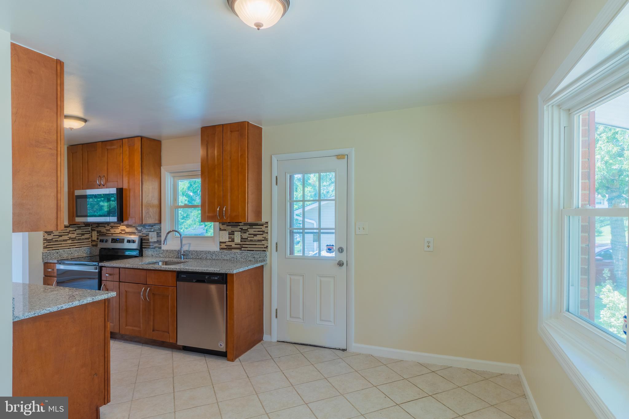 10414 Truxton Road Adelphi, MD 20783 - Photo 17 of 51