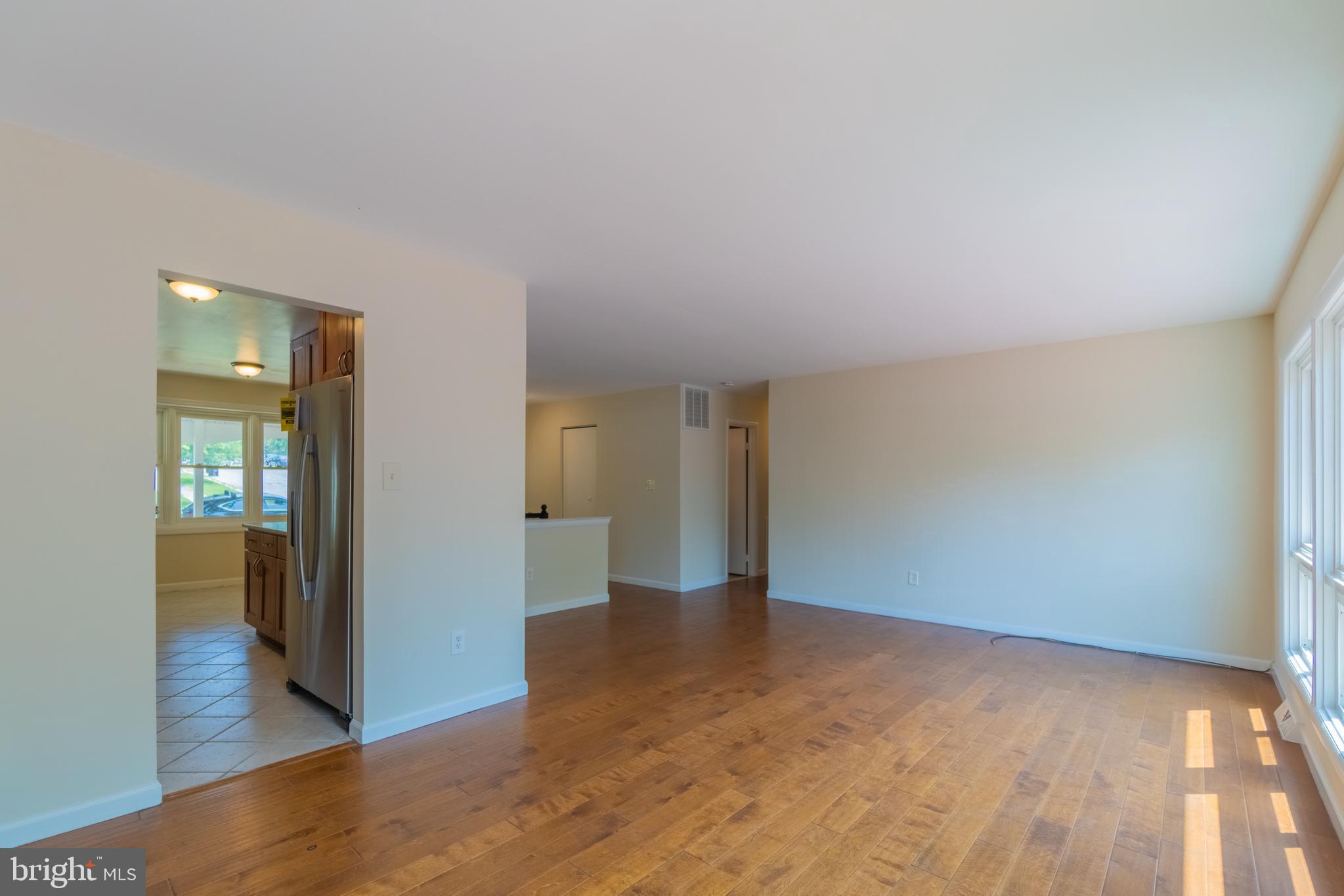 10414 Truxton Road Adelphi, MD 20783 - Photo 6 of 51