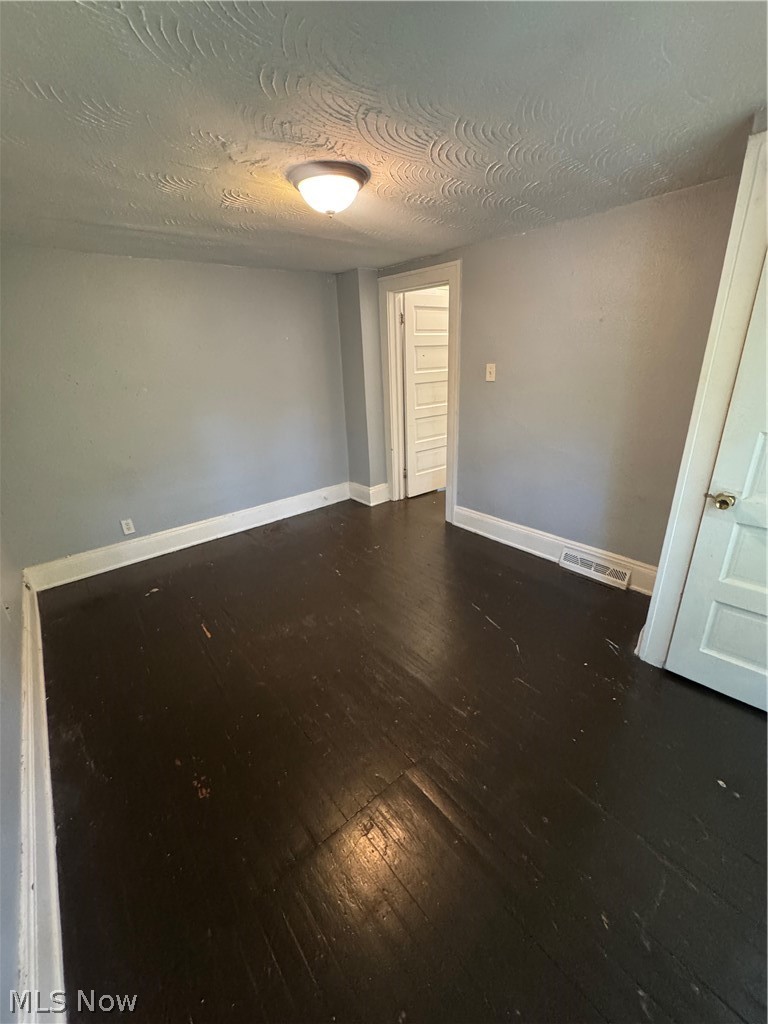 2707 Noble Road Cleveland Heights, OH 44121 - Photo 15 of 25 Gallery Image 15