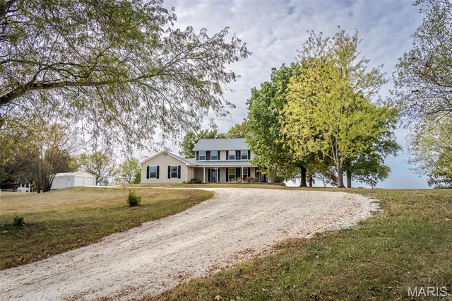$975,000 | 1891 North 4 Mile Road, Washington, MO 63090