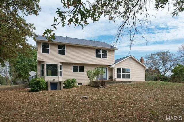 $975,000 | 1891 North 4 Mile Road, Washington, MO 63090