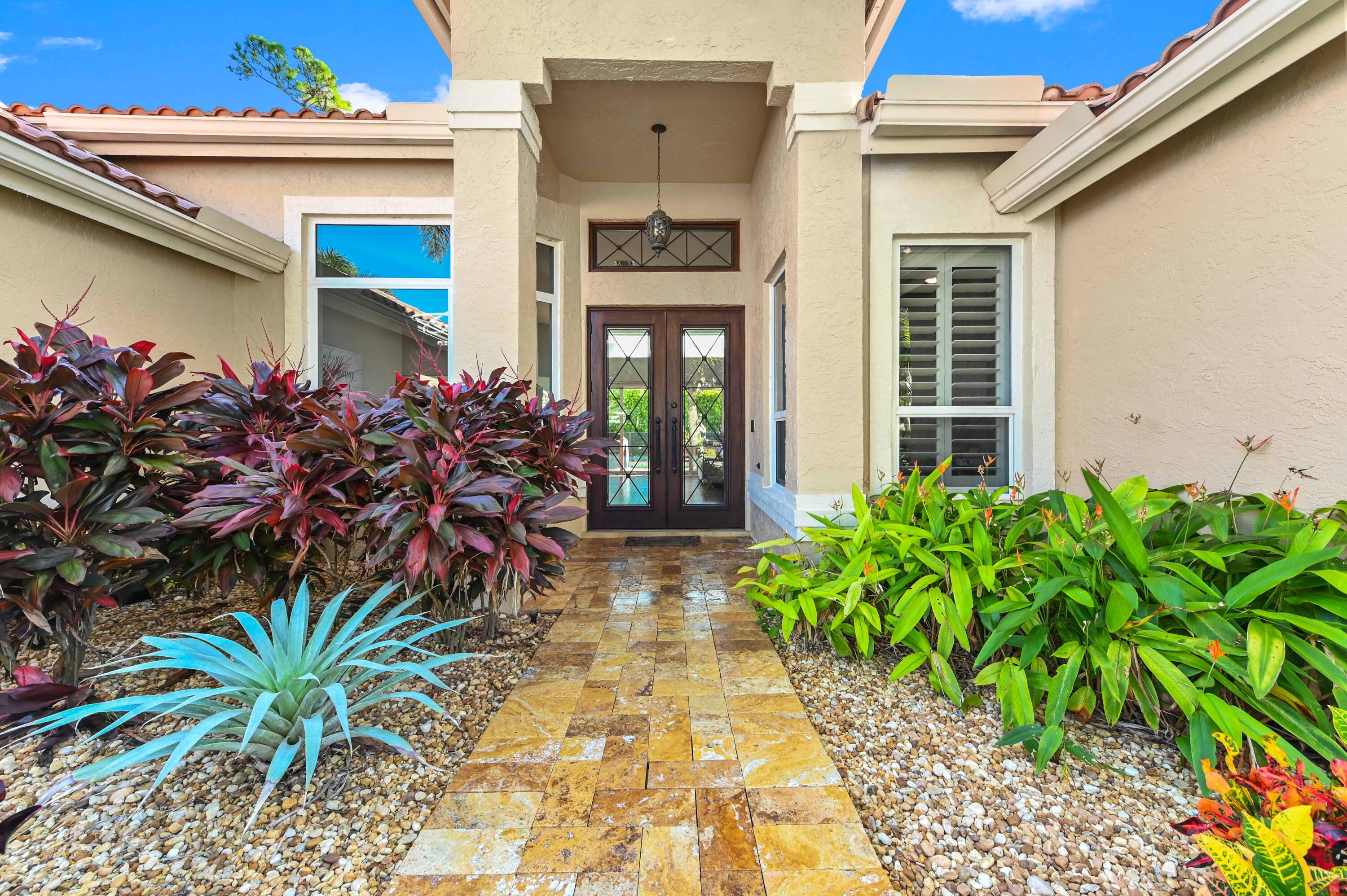 22320 Holcomb Place Boca Raton, FL 33428 - Photo 6 of 43 04 entry 01