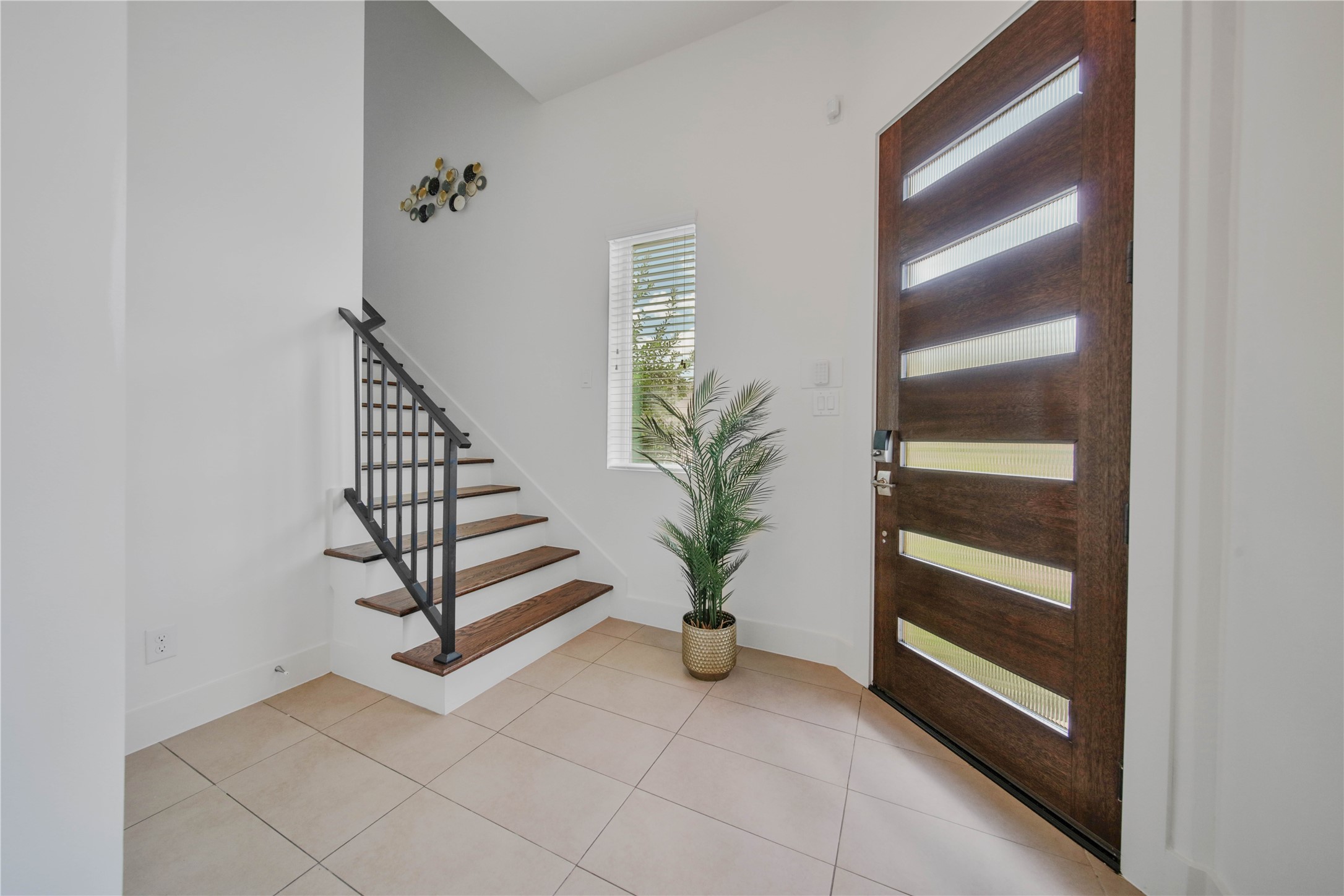 2004 Rosedale Street, Unit A Houston, TX 77004 - Photo 3 of 20