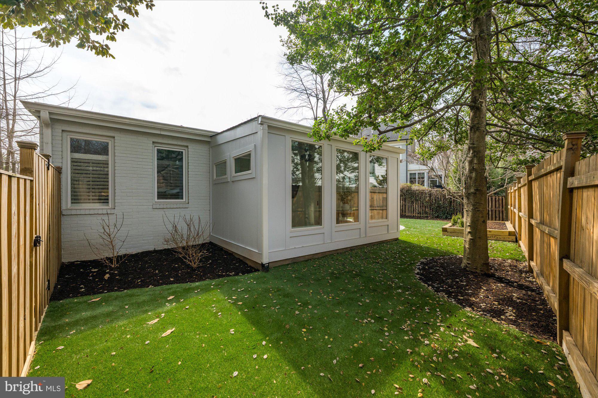 6700 Rannoch Road Bethesda, MD 20817 - Photo 31 of 35