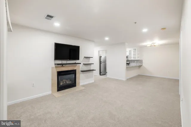 $2,450 | 6610 Lake Park Drive, Unit T1, Greenbelt, MD 20770