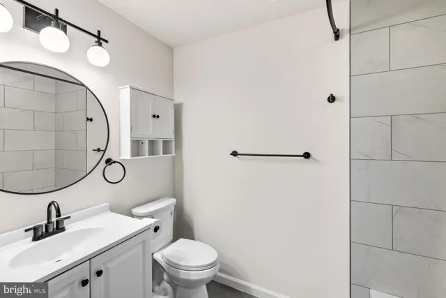 $2,450 | 6610 Lake Park Drive, Unit T1, Greenbelt, MD 20770