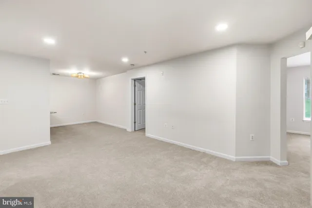 $2,450 | 6610 Lake Park Drive, Unit T1, Greenbelt, MD 20770