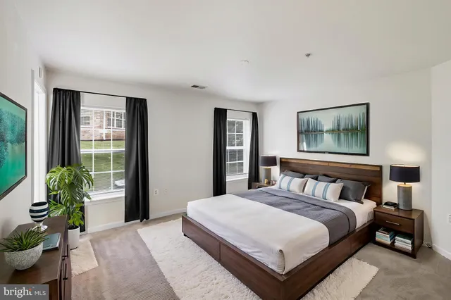 $2,450 | 6610 Lake Park Drive, Unit T1, Greenbelt, MD 20770