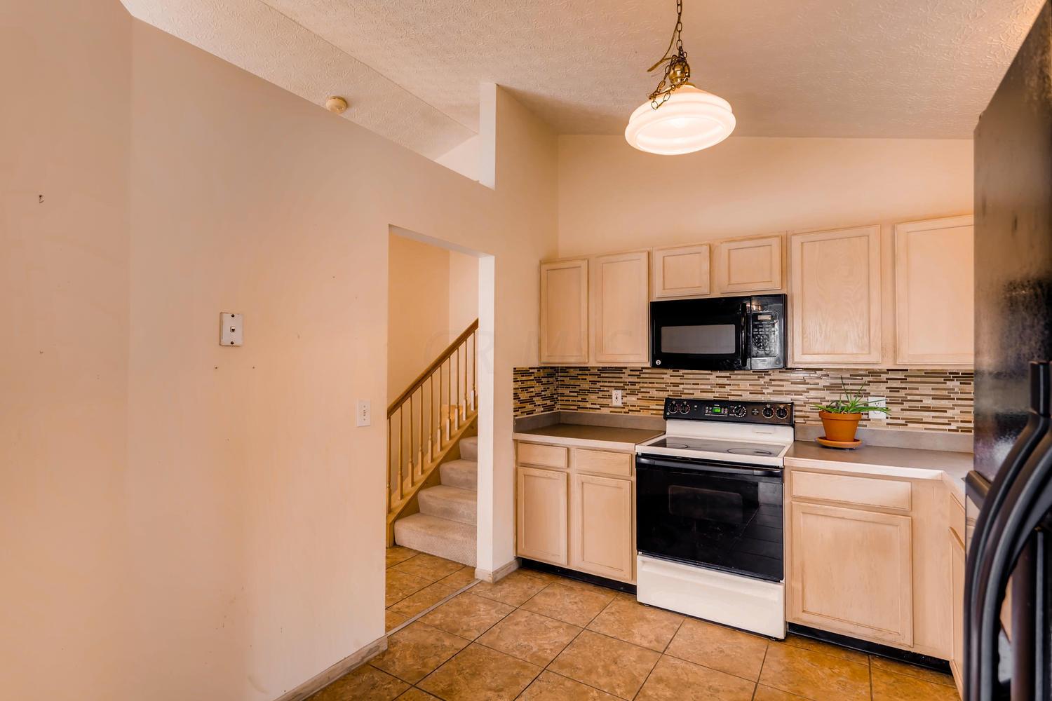 2960 Briar Ridge Road Columbus, OH 43232 - Photo 12 of 26 Gallery Image 12