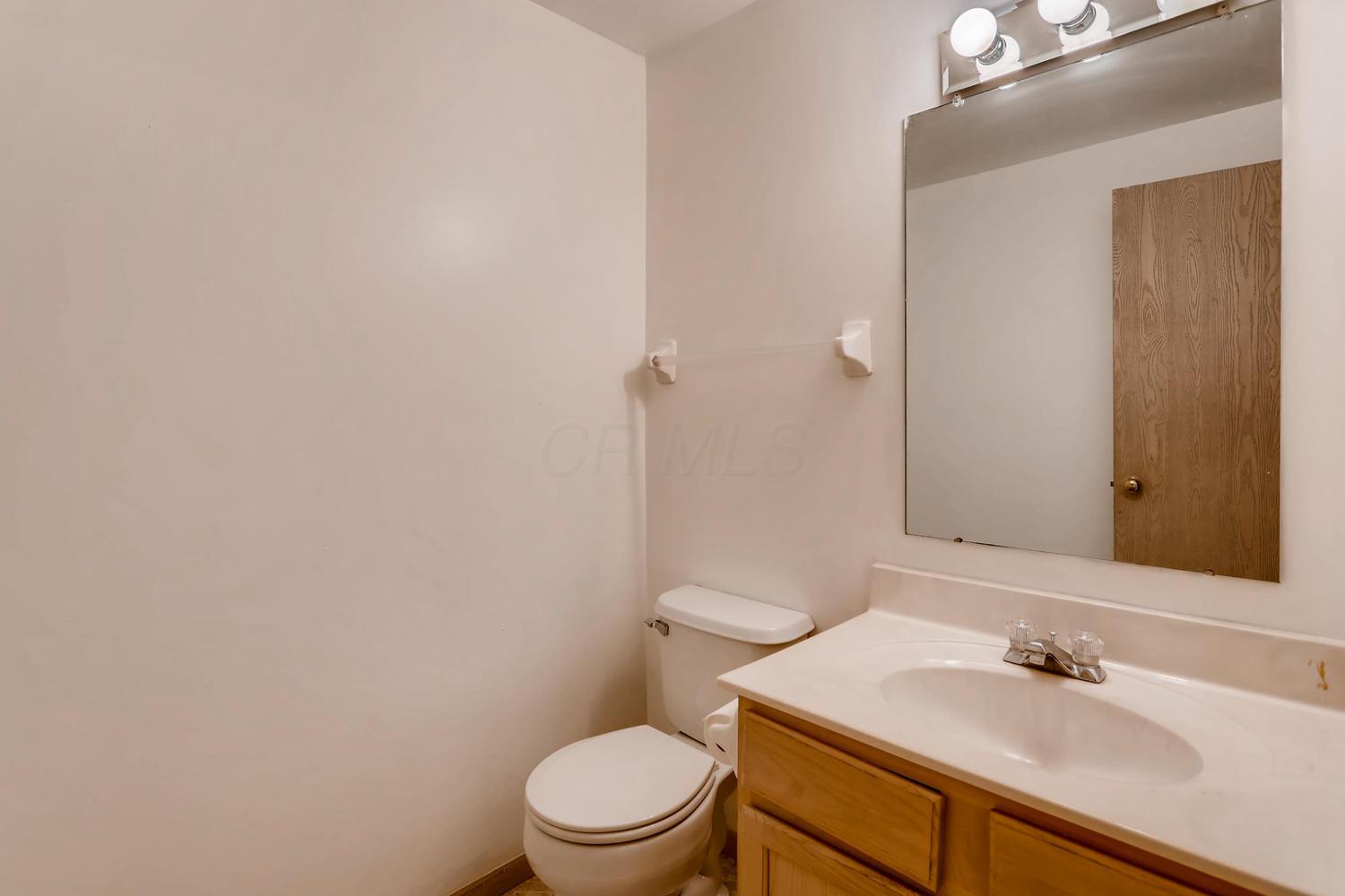 2960 Briar Ridge Road Columbus, OH 43232 - Photo 20 of 26 Gallery Image 20