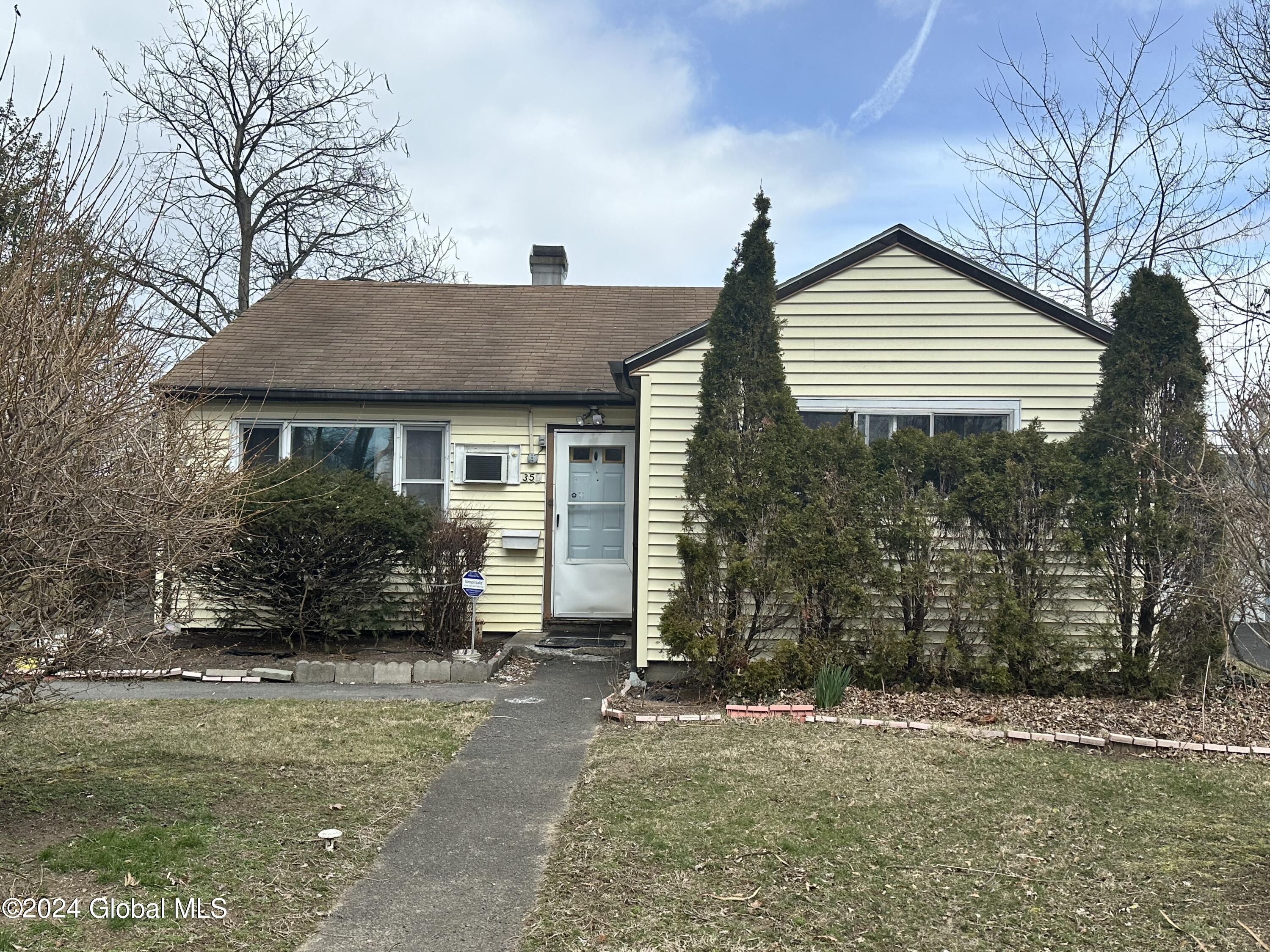 359 Whitehall Road Albany, NY 12208 - Photo 1 of 13 IMG_5971