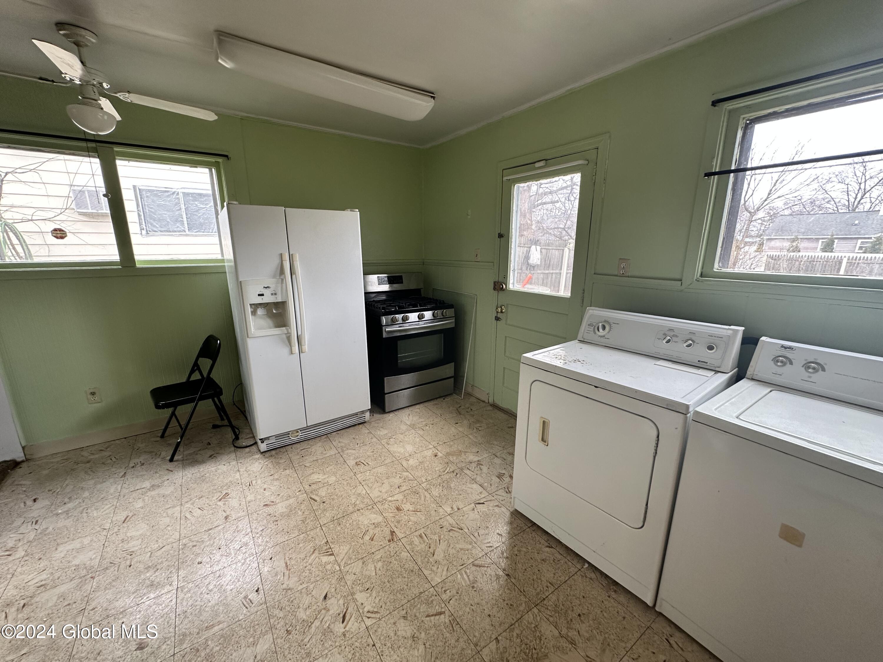 359 Whitehall Road Albany, NY 12208 - Photo 6 of 13 IMG_5976