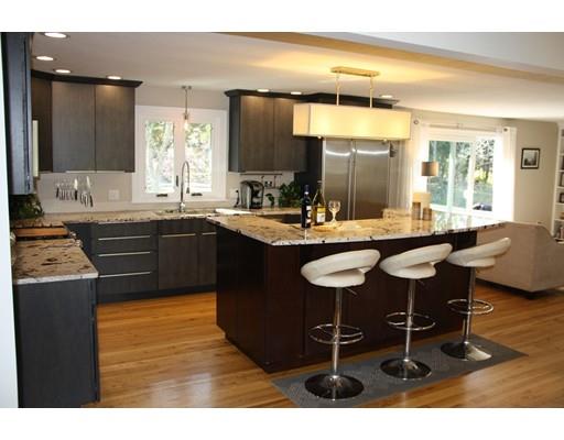 45 Eastland Road Longmeadow, MA 01106 - Photo 2 of 23 Gallery Image 2