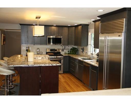 45 Eastland Road Longmeadow, MA 01106 - Photo 3 of 23 Gallery Image 3