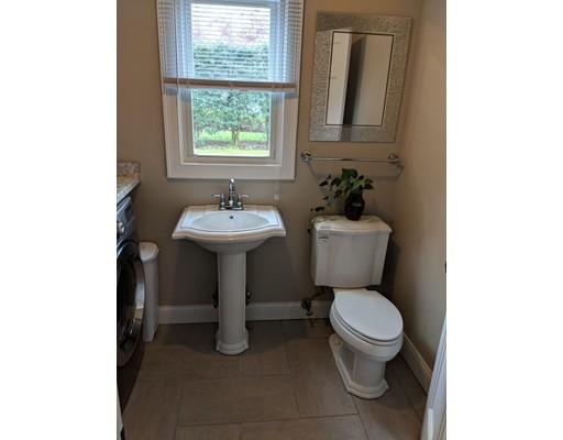 45 Eastland Road Longmeadow, MA 01106 - Photo 9 of 23 Gallery Image 9