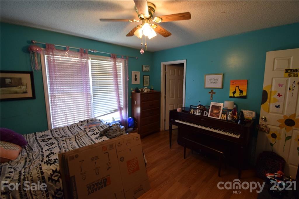 938 St Marks Church Road Cherryville, NC 28021 - Photo 17 of 37 Gallery Image 17