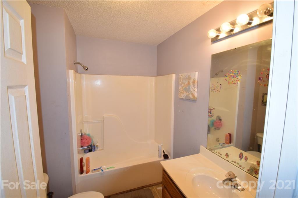 938 St Marks Church Road Cherryville, NC 28021 - Photo 19 of 37 Gallery Image 19