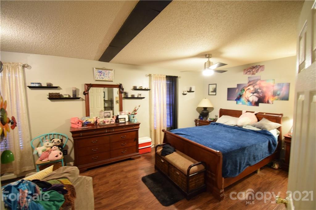 938 St Marks Church Road Cherryville, NC 28021 - Photo 21 of 37 Gallery Image 21