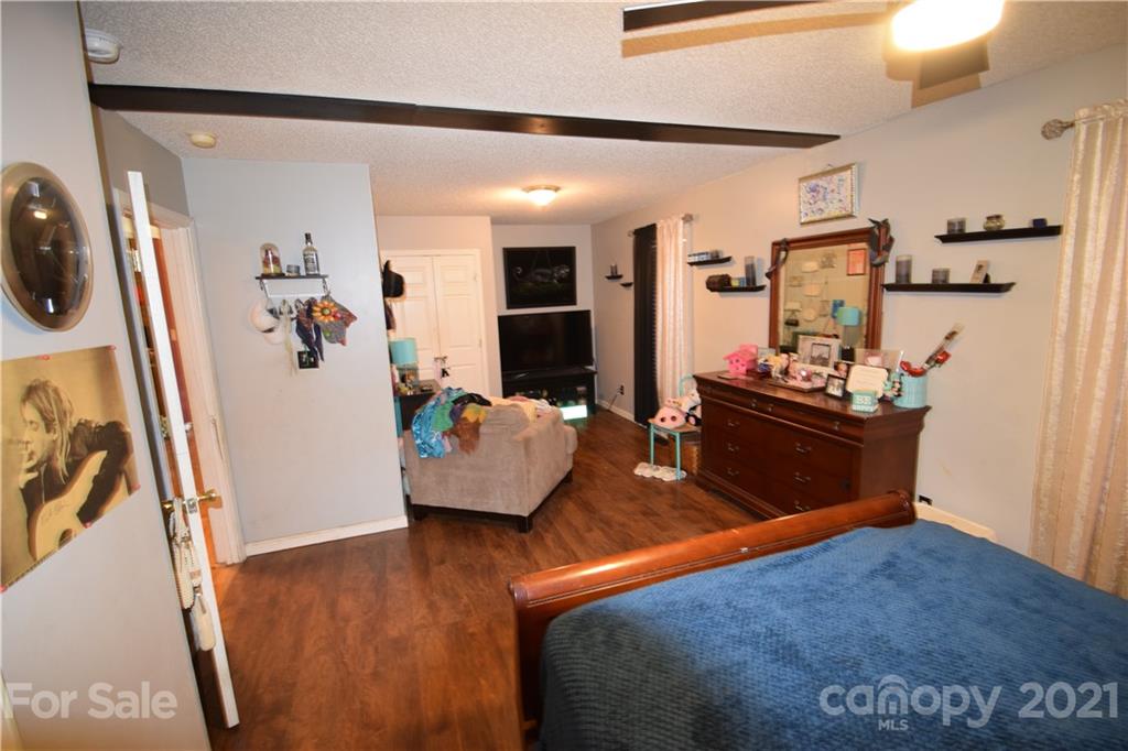 938 St Marks Church Road Cherryville, NC 28021 - Photo 23 of 37 Gallery Image 23