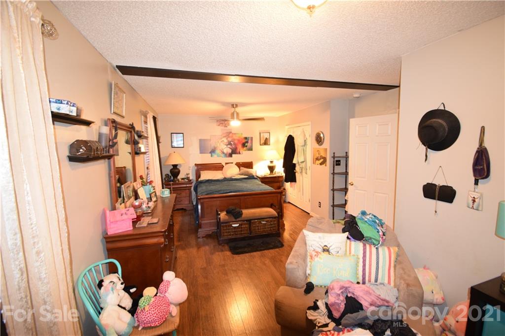 938 St Marks Church Road Cherryville, NC 28021 - Photo 27 of 37 Gallery Image 27