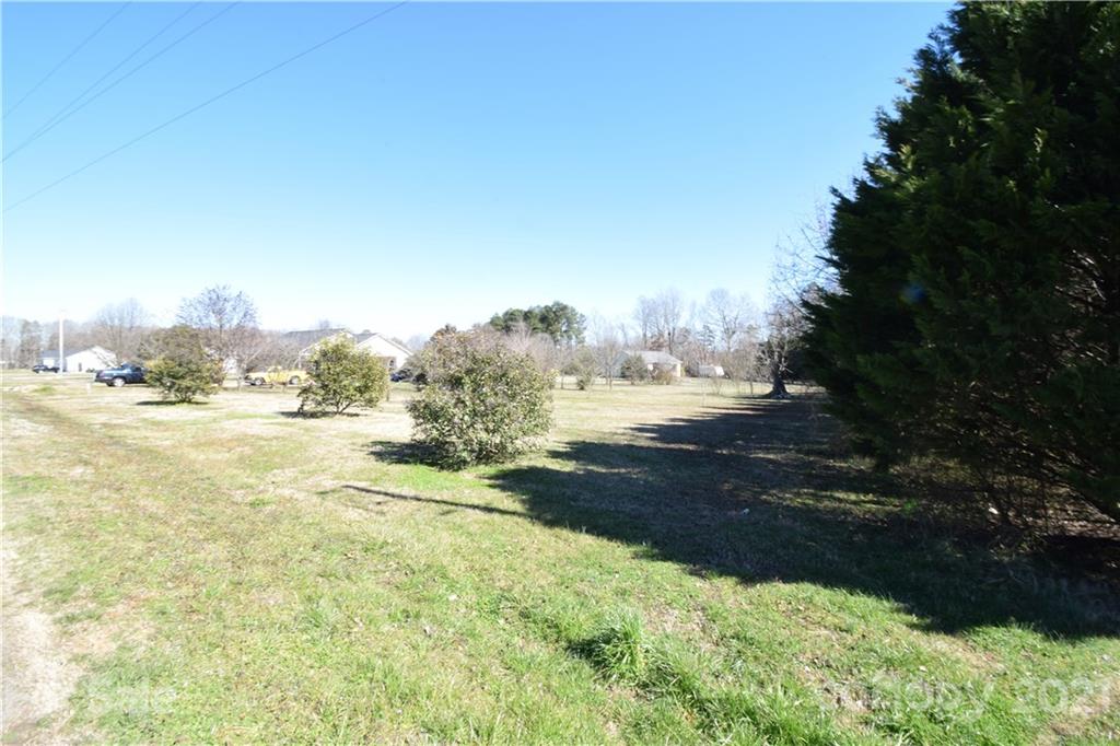 938 St Marks Church Road Cherryville, NC 28021 - Photo 32 of 37 Gallery Image 32