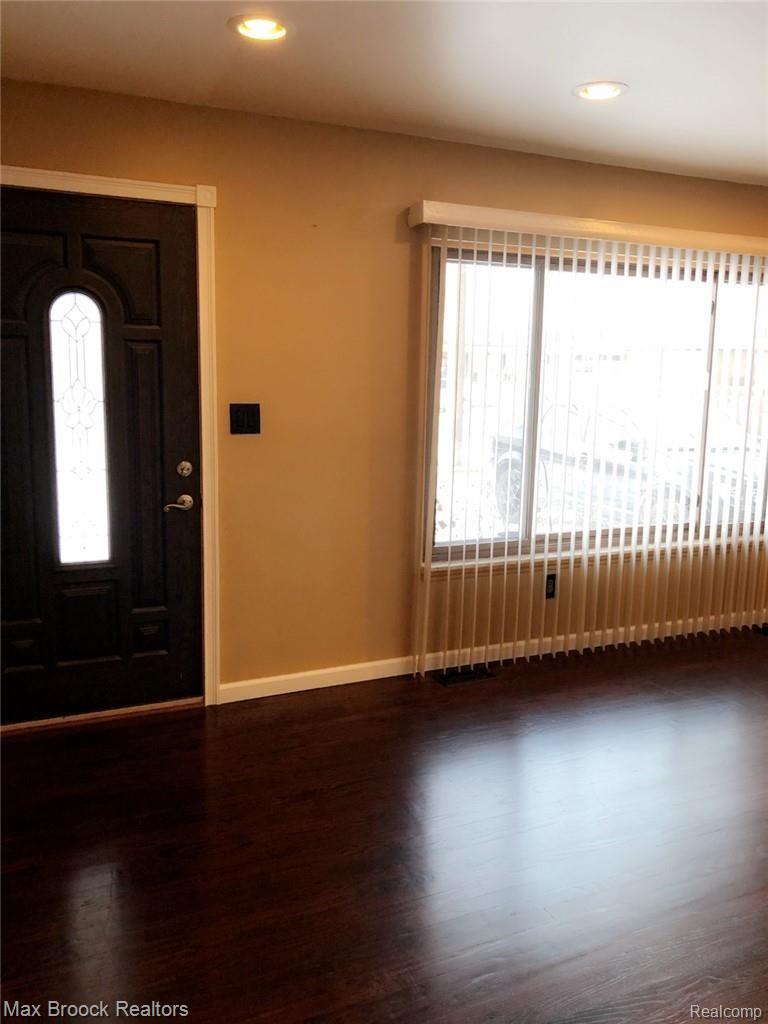 13320 East 14 Mile Road Warren, MI 48088 - Photo 21 of 42 image00033.jpeg