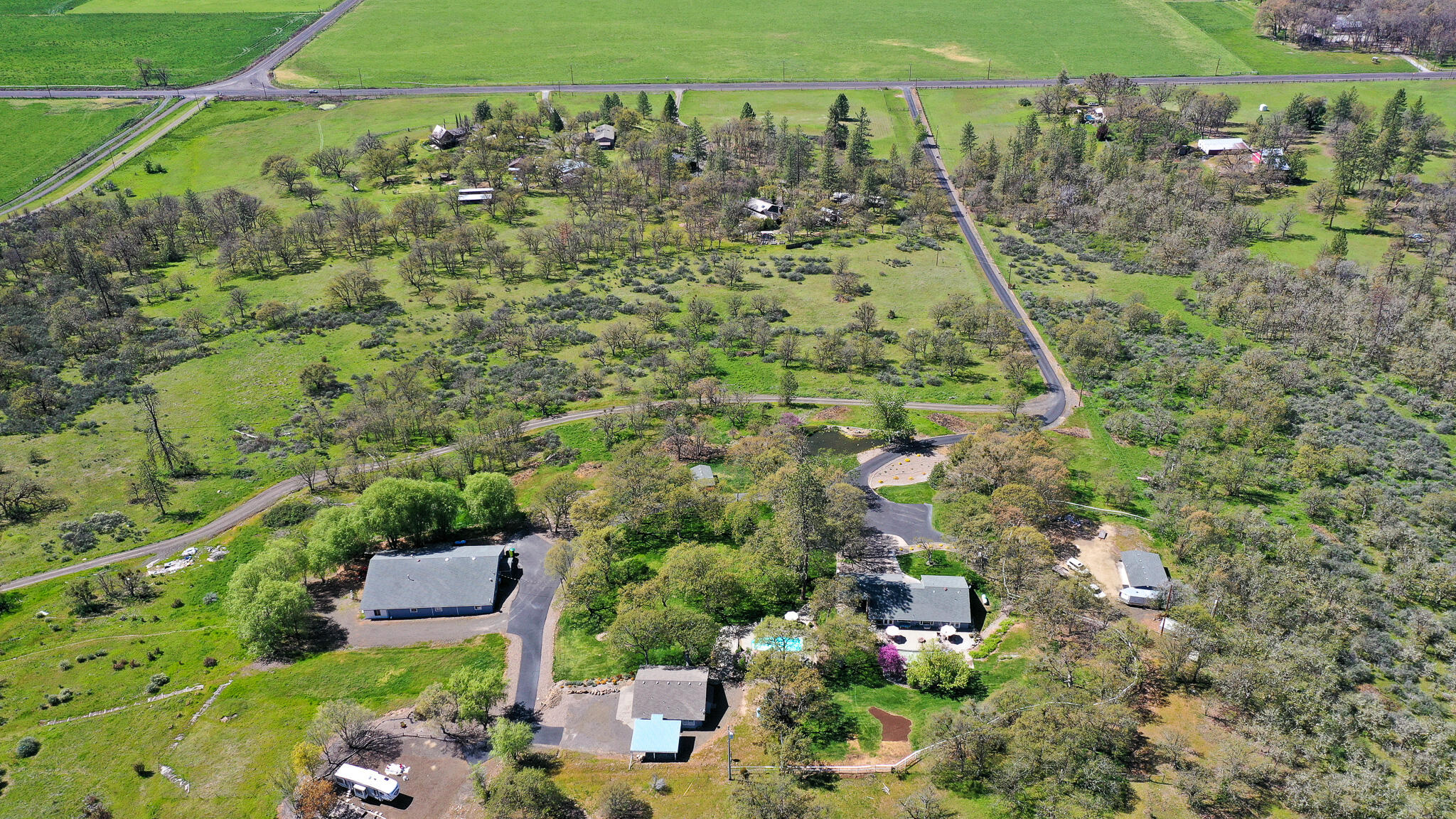 13290 Table Rock Road White City, OR 97503 - Photo 49 of 53 DJI_0750