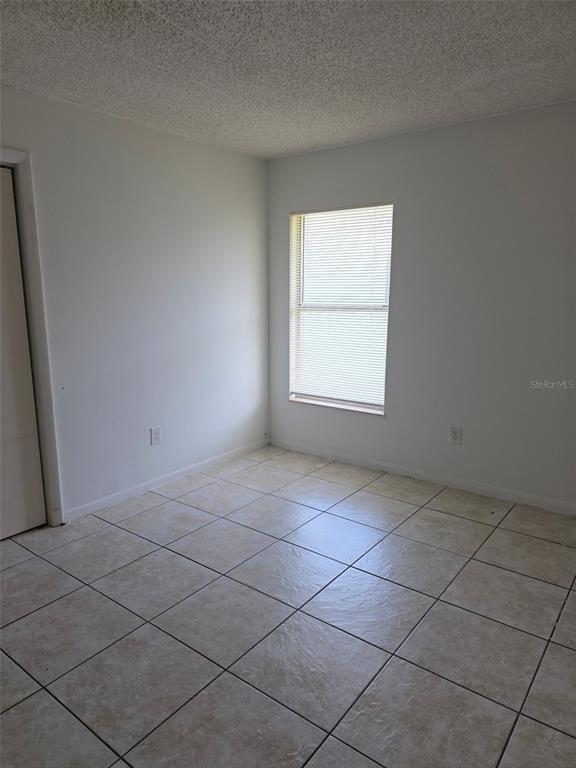 921 West Oak Ridge Road, Unit C Orlando, FL 32809 - Photo 3 of 17 Gallery Image 3
