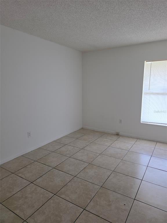 921 West Oak Ridge Road, Unit C Orlando, FL 32809 - Photo 7 of 17 Gallery Image 7