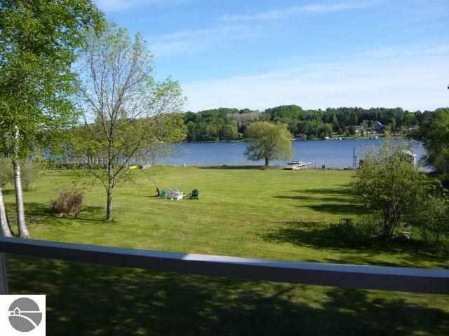8499 Clam Lake Road Bellaire, MI 49615 - Photo 22 of 73 1781590-21.JPG