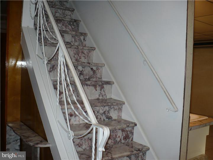 3207 Rhawn Street Philadelphia, PA 19136 - Photo 11 of 18 Gallery Image 11