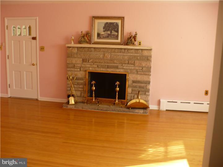3207 Rhawn Street Philadelphia, PA 19136 - Photo 3 of 18 Fireplace